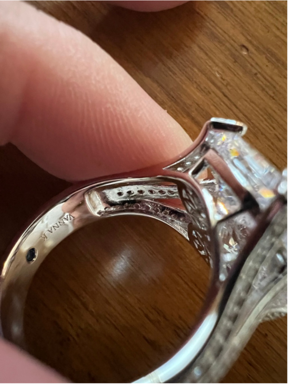 New Bella Luce Silver White Cubic Zirconia Platinve Ring 10 - Picture 9 of 9